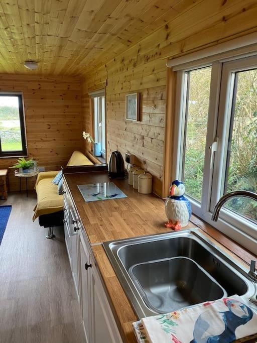 Idyllic Cornish Retreat At Puffin Lodge Helston Luaran gambar